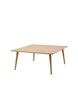 In Between Bord SK24 fra &Tradition - Olieret eg - Jacobsen Plus