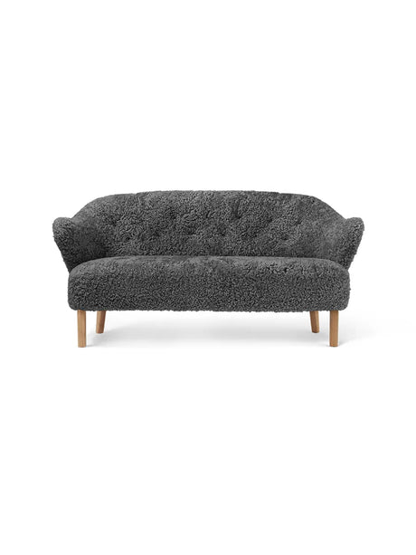 Ingeborg Sofa von Audo Copenhagen - Schaffell / Anthrazit / Eg - Jacobsen Plus