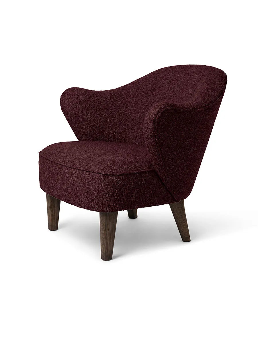 Ingeborg Sessel von Audo Copenhagen - Textil / Vidar 3, 693 / Geräucherte Eiche - Jacobsen Plus