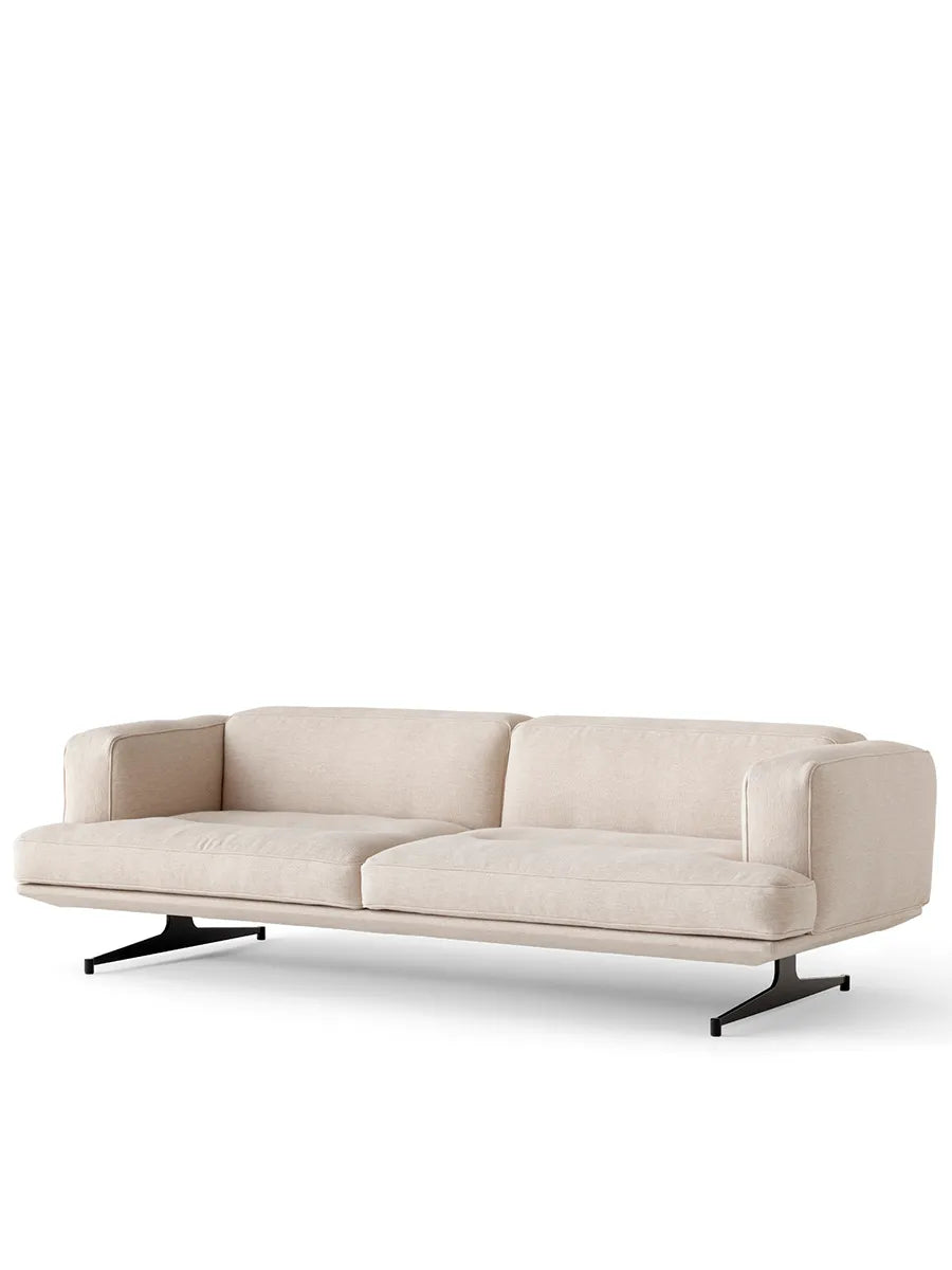 Inland AV23 Sofa fra &Tradition