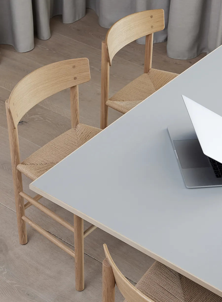 JG Table 140x140 cm fra Fredericia Furniture - 5 - Jacobsen Plus