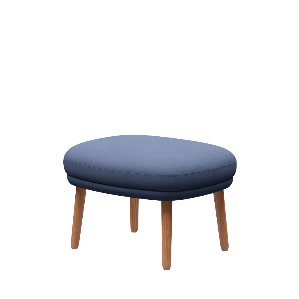Ro Skammel m. stel i eg fra Fritz Hansen - Christianshavn - 1151 Light Blue Uni - Jacobsen Plus