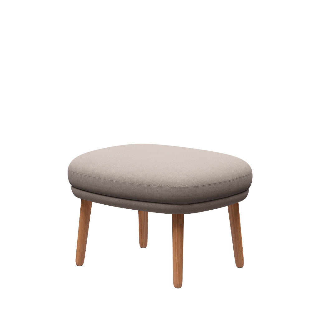 Fri Skammel m. stel i eg fra Fritz Hansen - Christianshavn - 1120 Beige - Jacobsen Plus