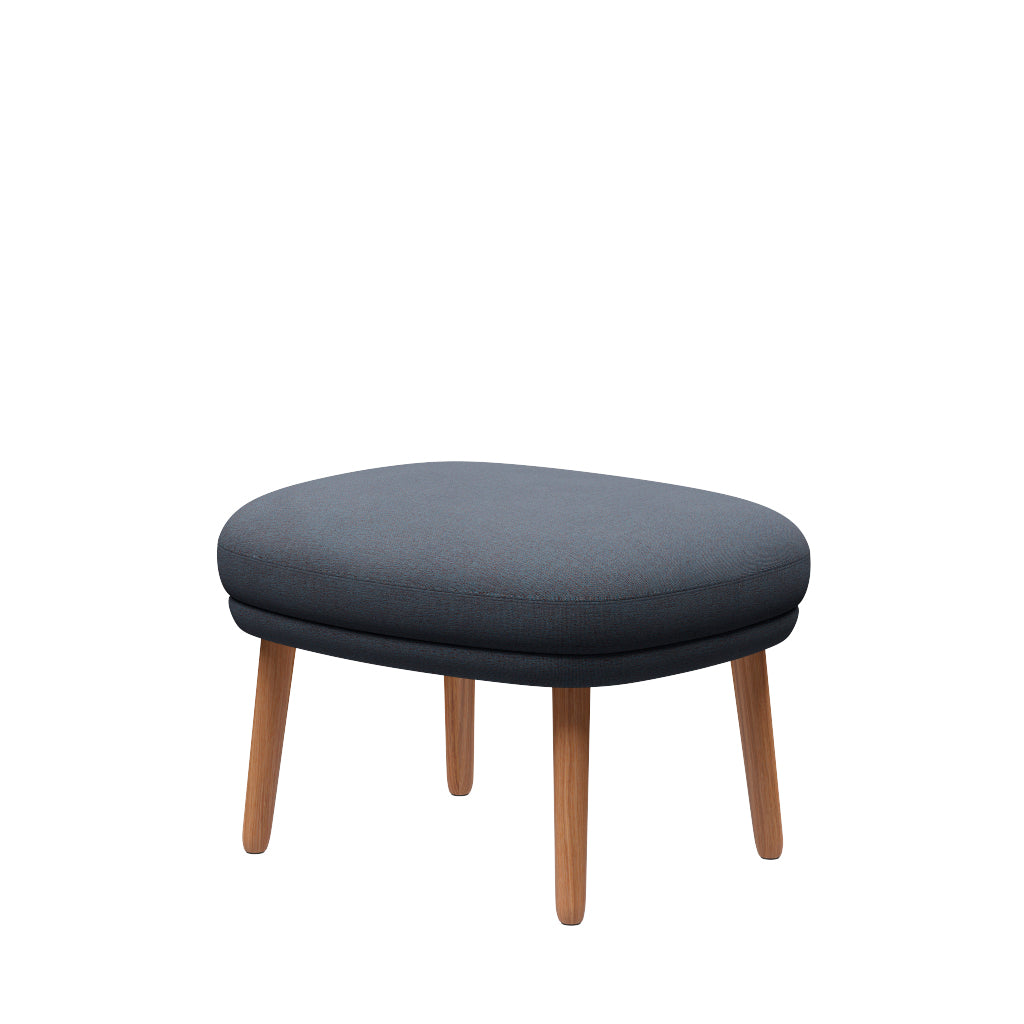 Fri Skammel m. stel i eg fra Fritz Hansen - Christianshavn - 1150 Orange/Blue - Jacobsen Plus
