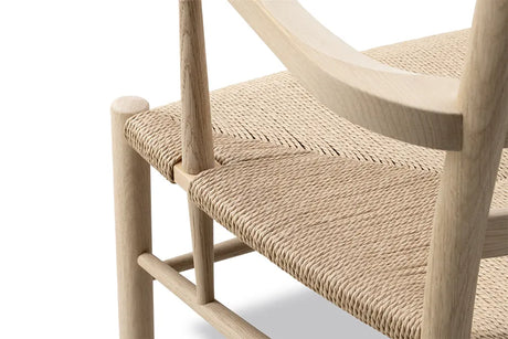 The Klint Armchair, seifenbehandelt Eiche von Fredericia Furniture - 3 - Jacobsen Plus
