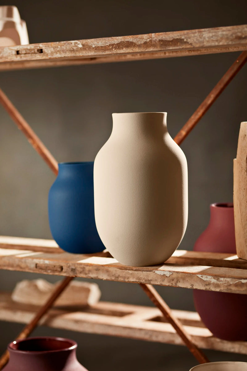 Kähler - Studio Omaggio Vase, sand - 5 - Jacobsen Plus