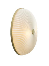 Lamella Decken-/Wandlampe von Le Klint - Lamella 235 Ø: 35 cm / Golden - Jacobsen Plus