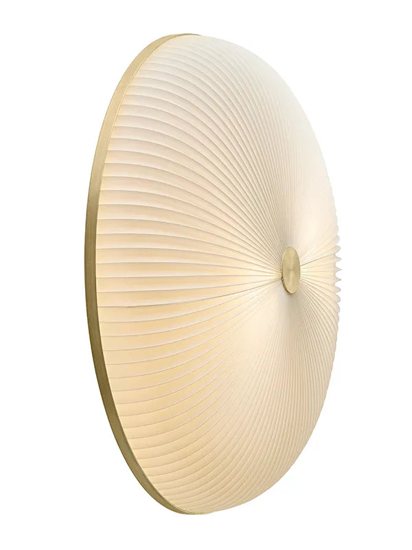 Lamella Decken-/Wandlampe von Le Klint - Lamella 236 Ø: 50 cm / Golden - Jacobsen Plus