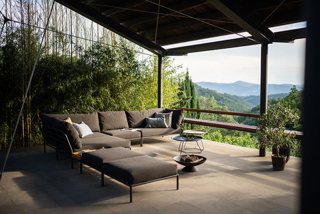 Level 2 Chaiselong von Houe - Dark Grey Basic - Jacobsen Plus