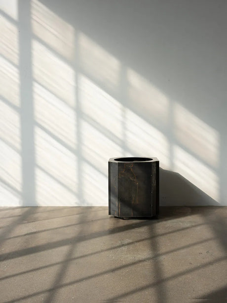 Funki Pot, medium von Louise Roe - Gebürstetes Aluminium - Jacobsen Plus