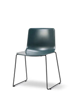 Pato Stuhl, mit Gestell von Fredericia Furniture - Antikgrün / Krom - Jacobsen Plus