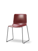 Pato Stuhl, mit Gestell von Fredericia Furniture - Dunkelrot / Krom - Jacobsen Plus