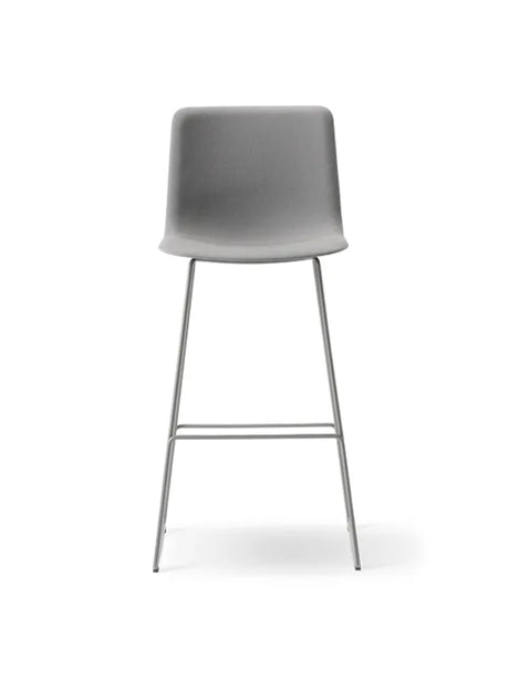 Pato Barhocker von Fredericia Furniture - Quarzgrau / Krom - Jacobsen Plus