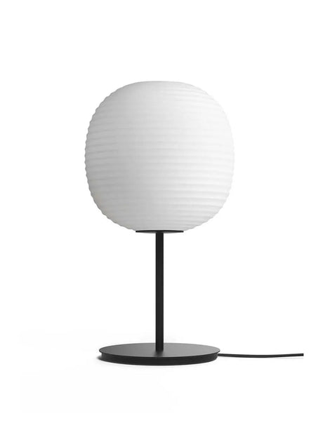Lantern Tischleuchte medium, von New Works - 2 - Jacobsen Plus