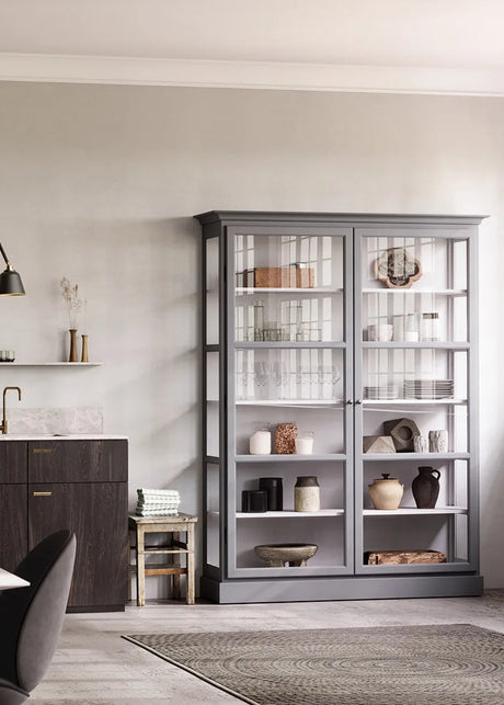 Vitrinenschrank Classic V2, anthrazit von Lindebjerg Design - 2 - Jacobsen Plus