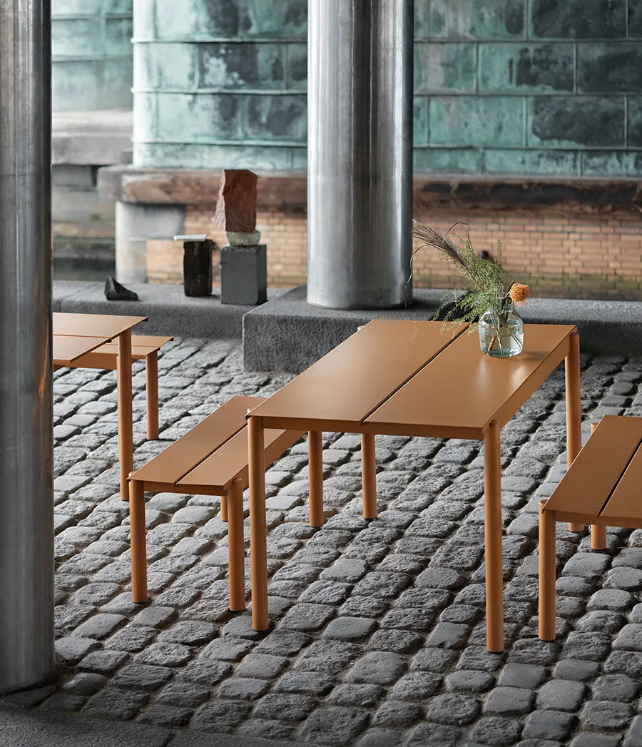 Linear Steel Table, 140x75 cm fra Muuto - 3 - Jacobsen Plus
