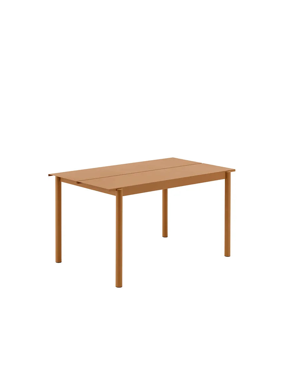 Linear Steel Table, 140x75 cm fra Muuto - Burnt orange - Jacobsen Plus