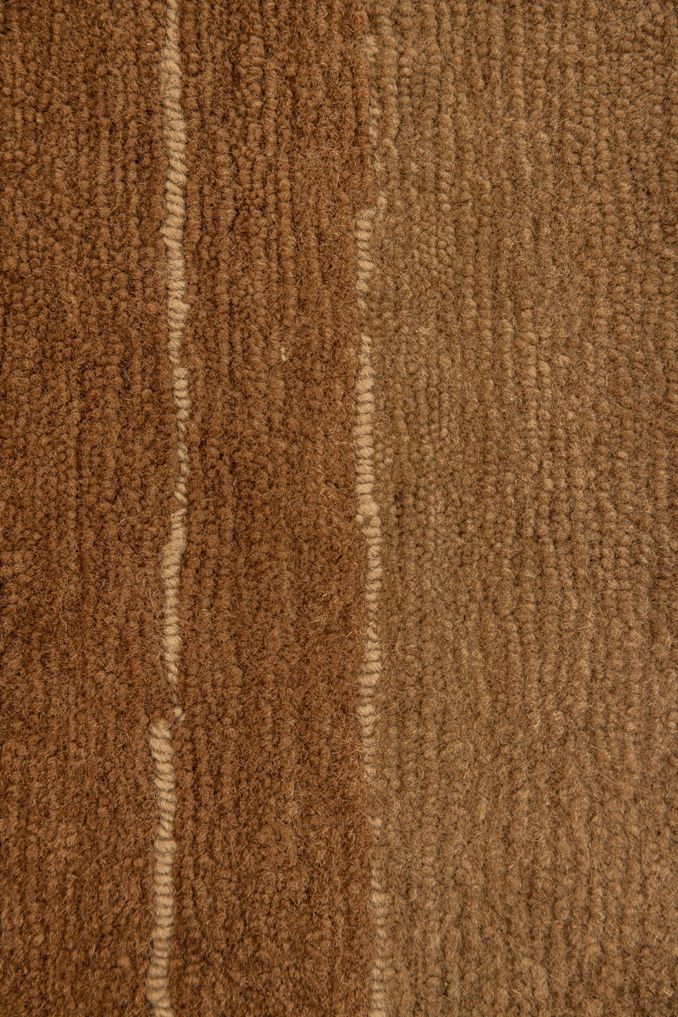 Drift Line Teppich, Terracotta von Linie Design - 4 - Jacobsen Plus