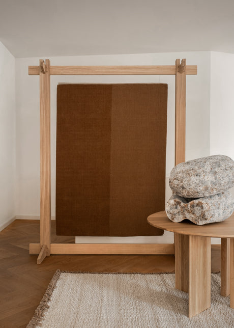 Echo Yano Teppich, Chestnut von Linie Design - 1 - Jacobsen Plus