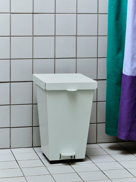 Loop Bin, 8 L von HAY - Soft Mint - Jacobsen Plus