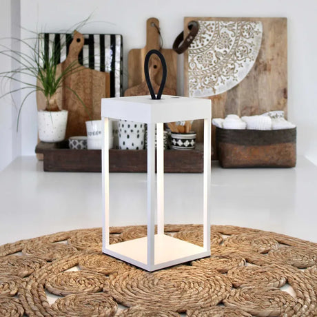 Lucerna Laterne mit LED von Loom Design - Lucerna 30 / Schwarz - Jacobsen Plus