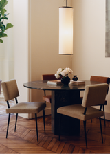 Gubi M-Chair Spisebordsstol, Fuldpolstret - 1 - Jacobsen Plus