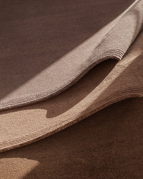 Ground Teppich, Warm Oak von Massimo - 1 - Jacobsen Plus