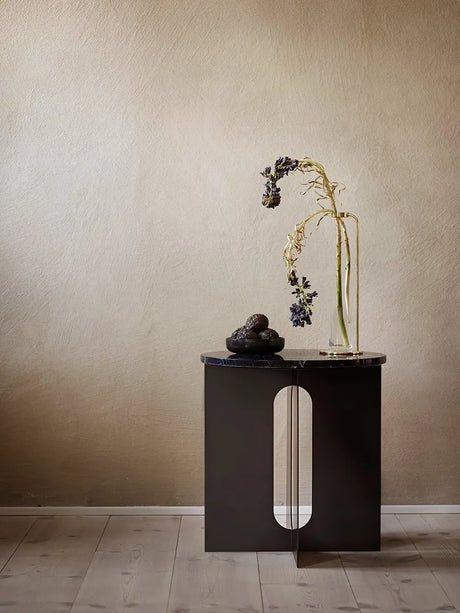 Androgyne Side Table von Audo Copenhagen - Schwarz - Jacobsen Plus