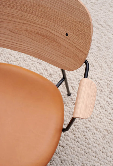 Co Lounge Chair von Audo Copenhagen - BLACK OAK - DAKAR 0842 - Jacobsen Plus
