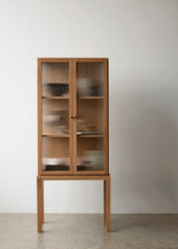 Curiosity Cabinet, high fra Audo Copenhagen - 2 - Jacobsen Plus