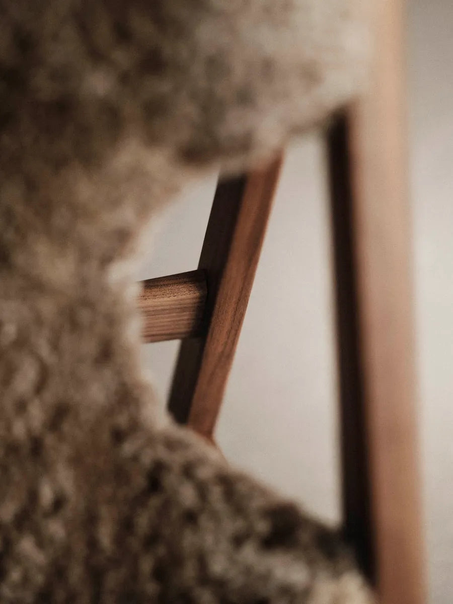 Knitting Lounge Chair, Sheepskin fra Audo Copenhagen - 8 - Jacobsen Plus
