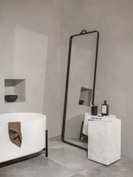 Norm Floor Mirror von Audo Copenhagen - 2 - Jacobsen Plus