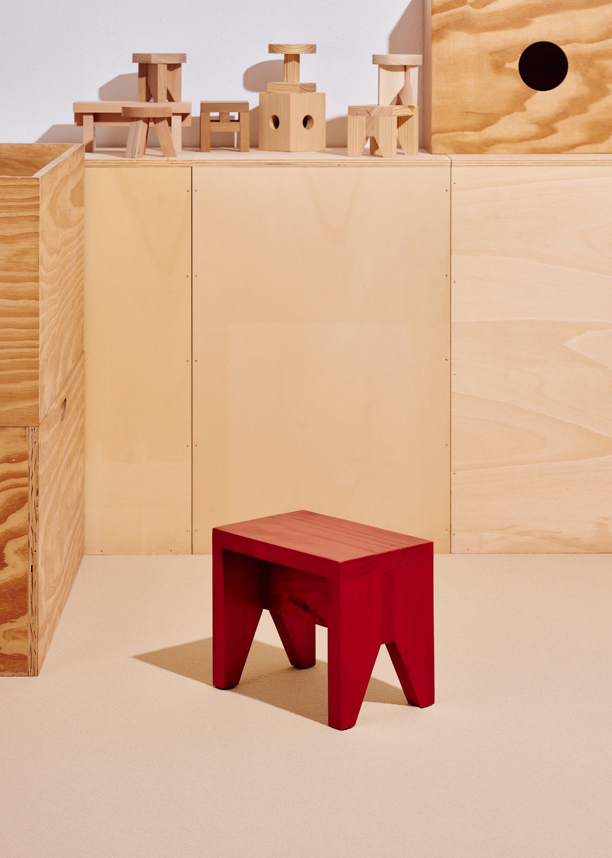 Manolito Stool, kurz von HAY - 1 - Jacobsen Plus