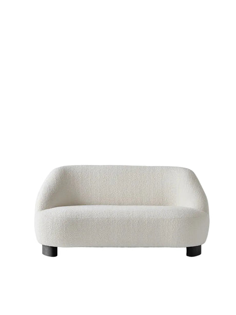 Margas LC3 Sofa von &Tradition - Karakorum 001 / Schwarz gebeizte Eg - Jacobsen Plus