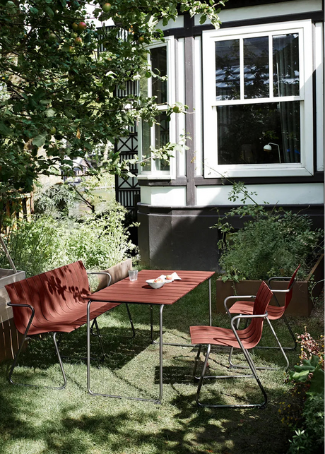 Ocean Gartentisch 140x70, burnt red von Mater - 2 - Jacobsen Plus