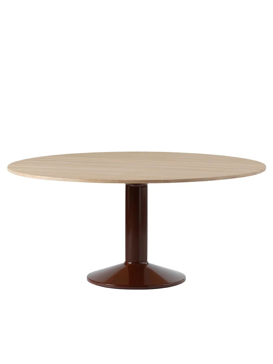 Midst Table Ø 160 cm, oiled oak fra Muuto - Oiled Oak - Dark red - Jacobsen Plus