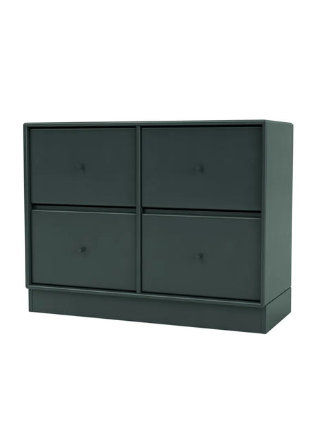 4124 kommode inkl. sokkel fra Montana - Black Jade / Sokkel 7 cm - Jacobsen Plus