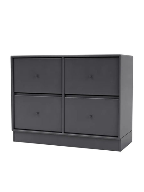 4124 kommode inkl. sokkel fra Montana - Coal / Sokkel 7 cm - Jacobsen Plus