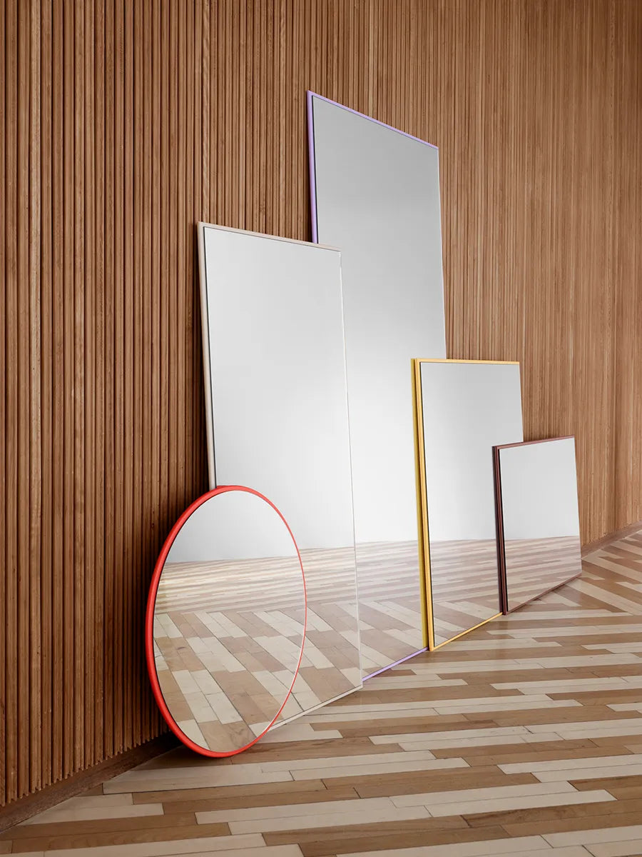 Colour Frame Spiegel - Around (SP1212R), Ø 69,6 cm von Montana
