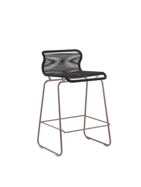 Panton One Kitchen von Montana - Clark 605 / Black Red 07 - Jacobsen Plus