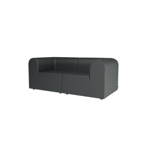 Paradigm 2-Personen-Sofa mit Armlehnen von Montana - Hallingdal 166 - Jacobsen Plus