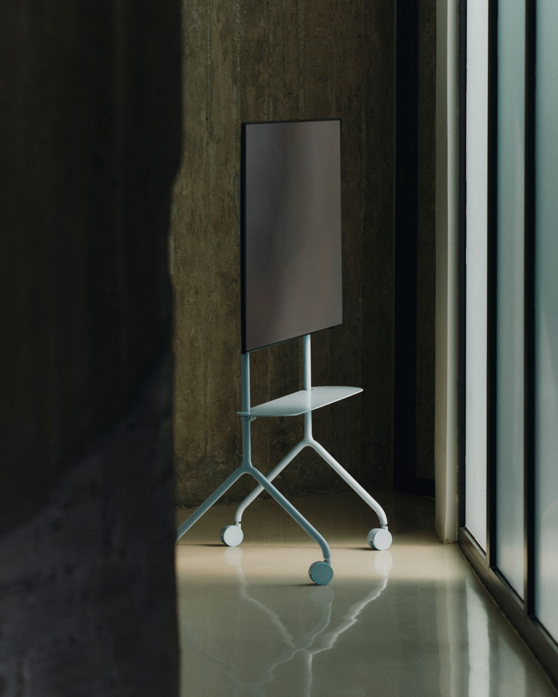 Pedestal - Moon Light Shelf, Regalbrett für TV-Ständer - 6 - Jacobsen Plus