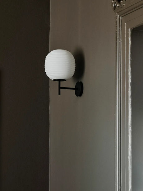 Lantern Wandleuchte von New Works - 2 - Jacobsen Plus