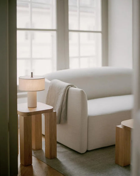Margin Portable Table Lamp von New Works - Beige Canvas - Jacobsen Plus