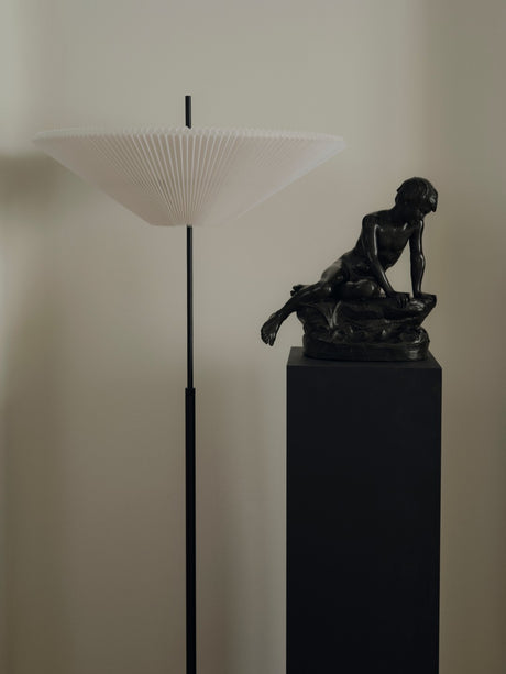 New Works Nebra Stehleuchte - 3 - Jacobsen Plus