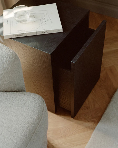 Mass Side Table, schwarz von New Works - 3 - Jacobsen Plus