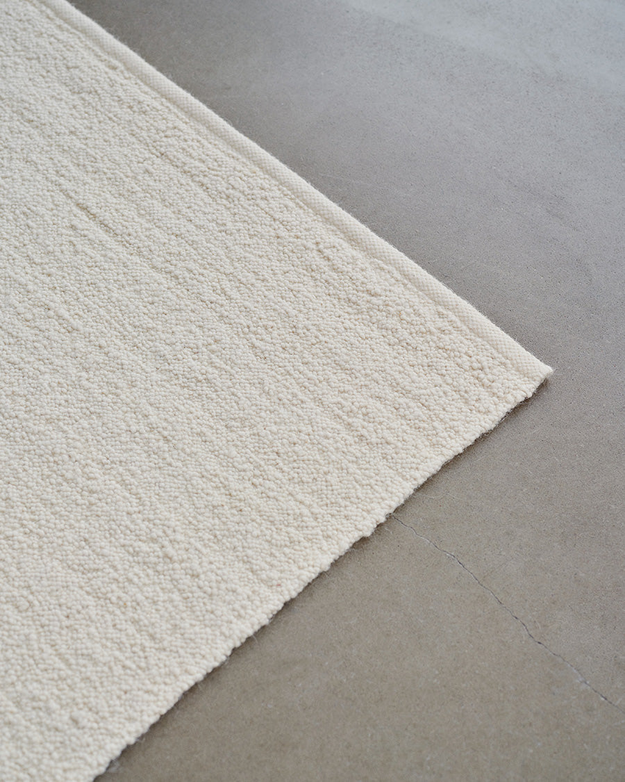 Sway Rug, Oat fra New Works