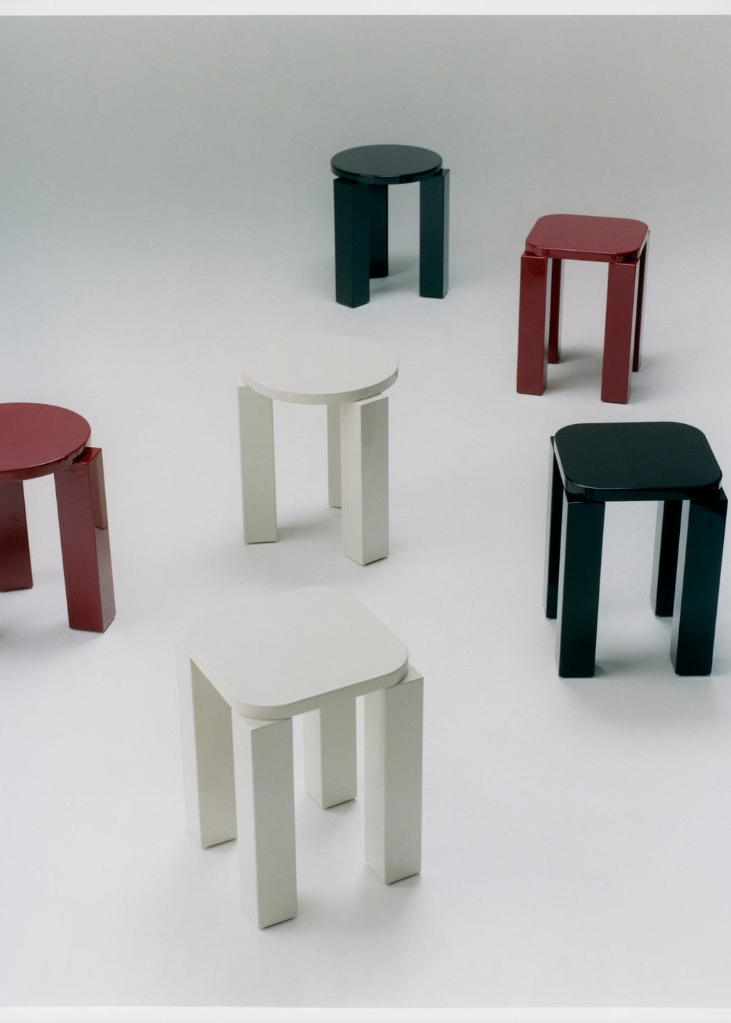 New Works Atlas Stool, lakeret