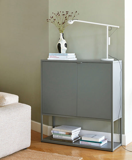 Fifty-Fifty Tischleuchte, Ash Grey von HAY - 3 - Jacobsen Plus
