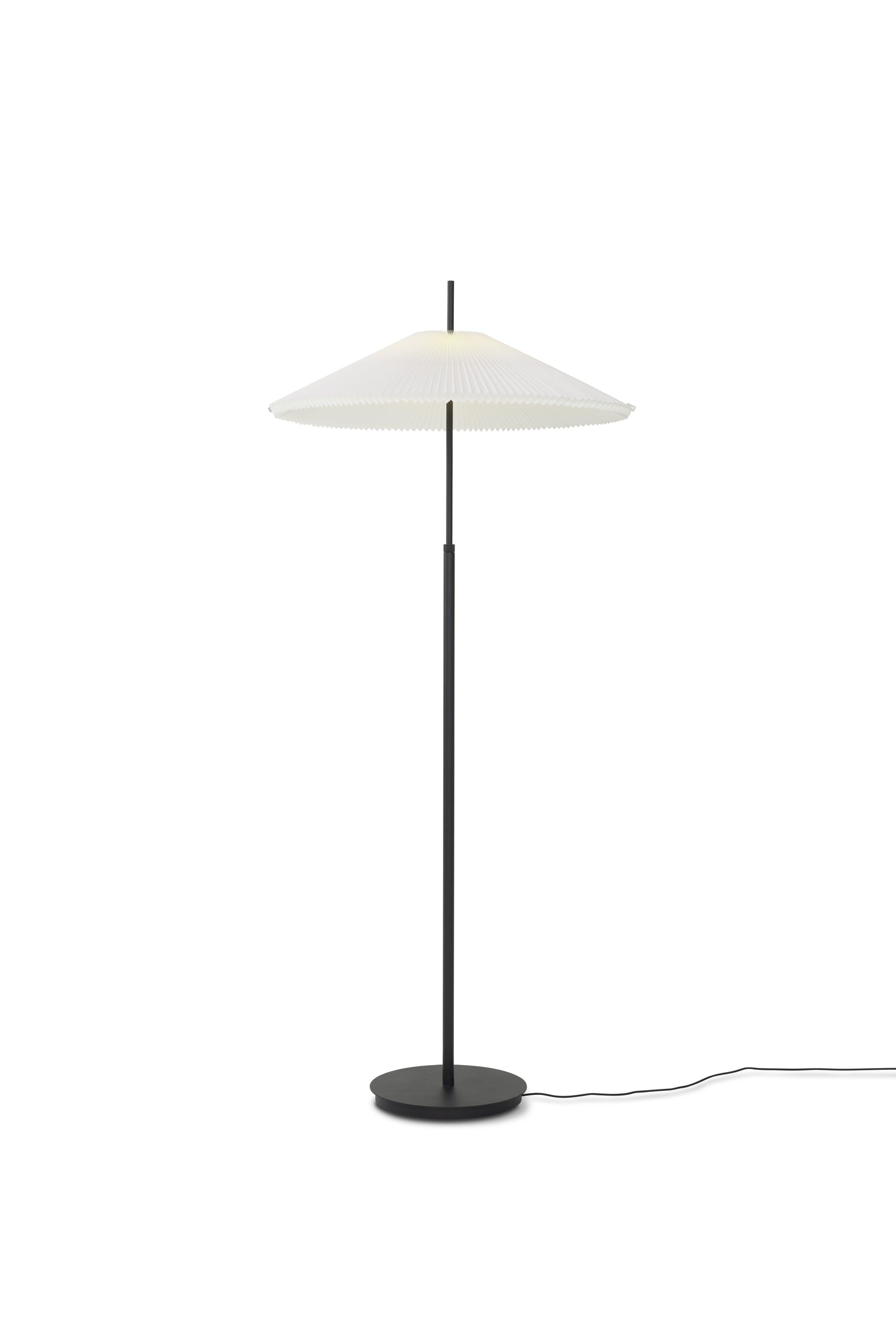 New Works Nebra gulvlampe